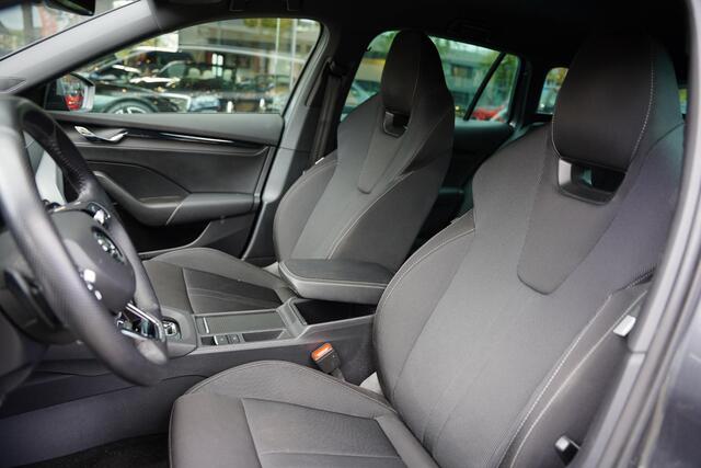 Skoda OCTAVIA Combi 1.0 e-TSI Sport Business