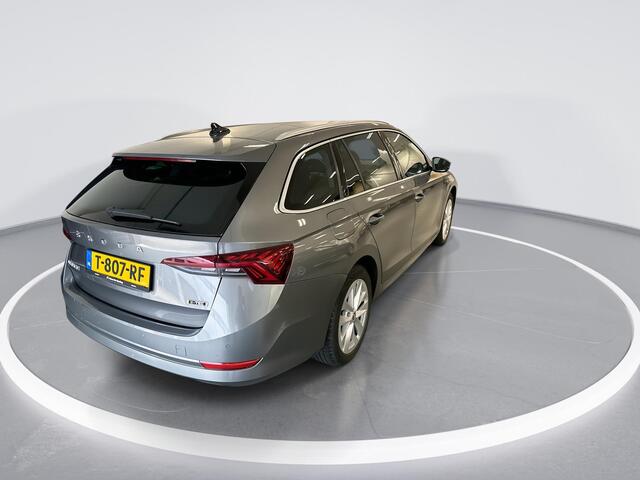 Skoda OCTAVIA Combi 1.0 e-TSI 110pk DSG Business Edition Plus · Apple/Android Car Play · Navigatie · Elek. Achterklep · P-sensoren · ACC · 17'' Inch · Garantie t/m 10-08-2027 of 100.000km
