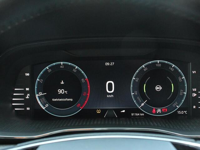 Skoda OCTAVIA Combi 1.0 TSI 110pk Business Edition | Navigatie | Digitale Cockpit | Lichtmetalen velgen | Climate Control | Camera | Cruise control