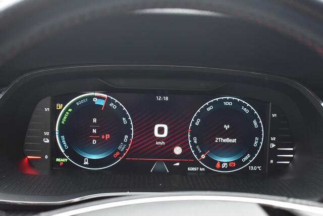 Skoda OCTAVIA Combi 1.4 TSI RS iV PHEV Business Navigatie | Canton-Audio | Stuur/Stoelverwarming | Elektrische achterklep | 12 mnd BOVAG garantie | Whatsapp 06-53188999