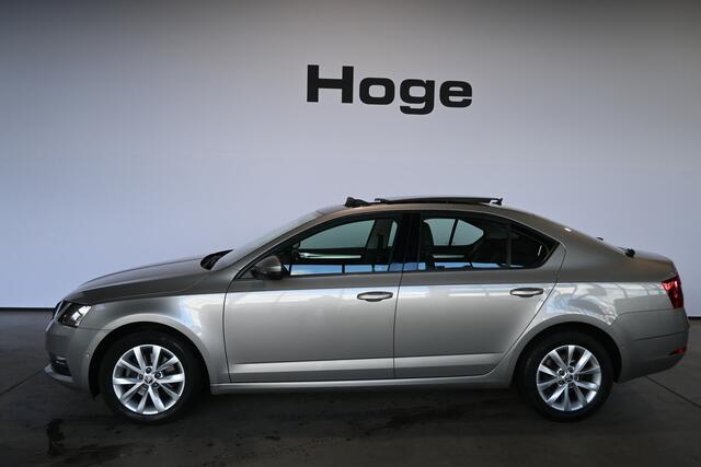 Skoda OCTAVIA 1.0 TSI Greentech Ambition Business Clima Navigatie Panoramadak Inruil Mogelijk!
