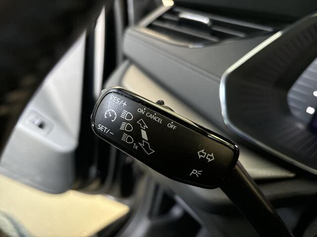 Skoda OCTAVIA Combi 1.0 TSI 110pk Business Edition · Apple/Android Car Play · Navigatie · Elek. Achterklep · P-Sensoren · Cruise Control · 16'' Inch · Garantie t/m 25-09-2027 of 100.000km