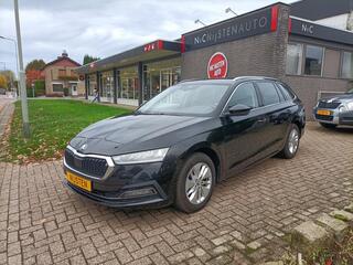 skoda-octavia-combi-1.0-tsi-navi,di