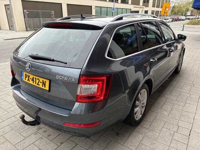 Skoda OCTAVIA 1.0 TSI Greentech Style Business