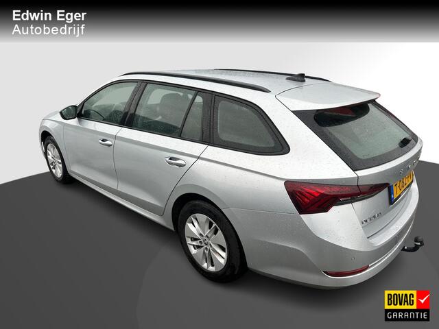 Skoda OCTAVIA Combi 1.0 e-TSI Business Edition | Cruise control | Apple car play | Andriod auto | 12 maanden garantie |