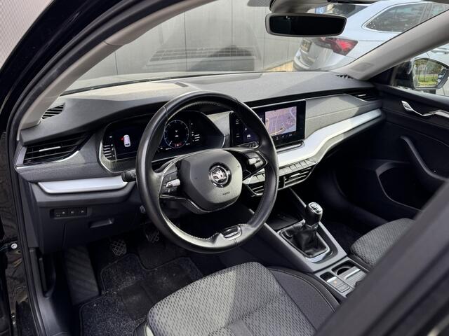 Skoda OCTAVIA 1.5TSI 150PK/Afn. trekh/Panoramadak/Virtual cockpit/Stoelverwarm