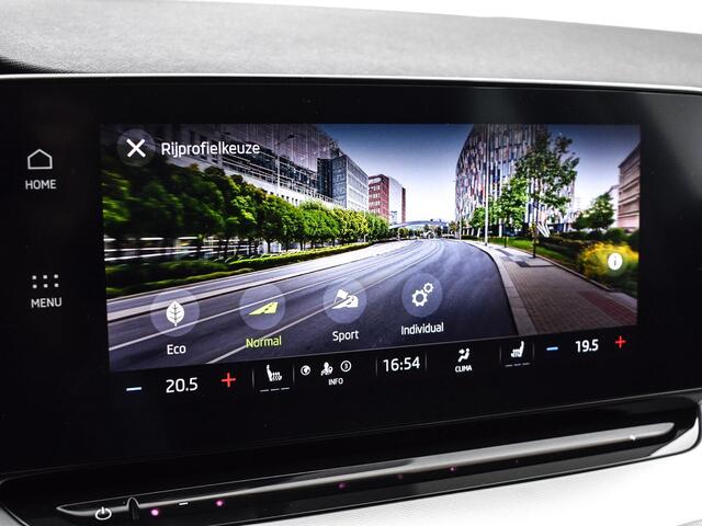 Skoda OCTAVIA Combi 1.0 e-TSI 110pk DSG Business Edition Plus · Apple/Android Car Play · Dodehoeksensor · Navigatie · Keyless · Elek. Achterklep · P-Sensoren · 17'' Inch · Garantie t/m 14-08-2027 of 100.000km