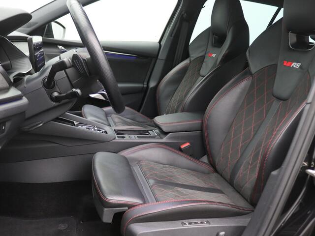 Skoda OCTAVIA Combi 1.4 TSI RS iV PHEV Business 245PK DSG Pano-Schuifdak, 98% SOH, Memorystoel, Head-Up Display, Side Assist, 19" LM Velgen, Navi