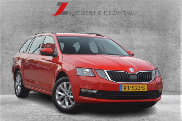 Skoda OCTAVIA Combi 1.0 TSI Greentech Ambition Business Nederlandse auto 152776 NAP Nette auto dealeronderhouden laatste beurt bij 145000km met oa pdc trekhaak navigatie led ecc stoelverwarming
