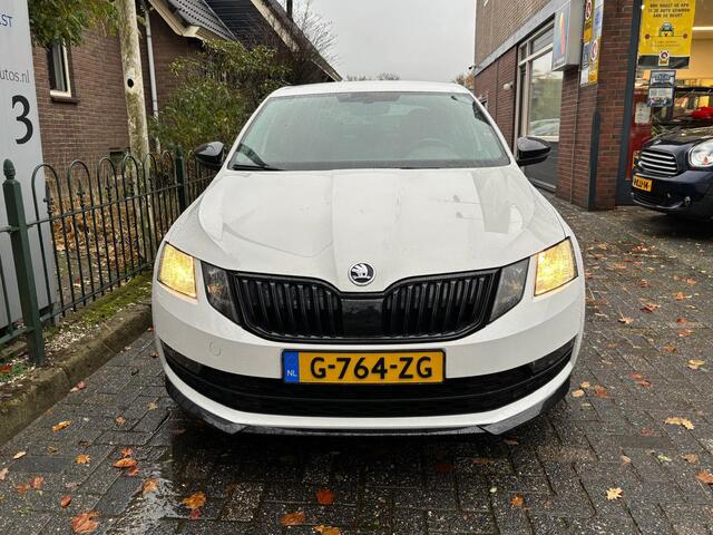 Skoda OCTAVIA 1.0 TSI Greentech Sport Business