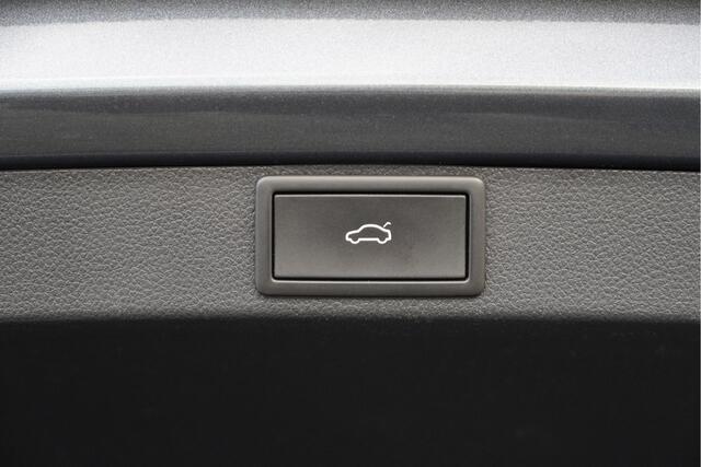 Skoda OCTAVIA Combi 1.0 e-TSI Automaat! Business Edition BJ2021 Lmv 16" | Led V+A | Pdc | Navi | Dynamische knipperlichten | Trekhaak | Elek. achterklep | App-Connect | Virtual cockpit | Climate control | Cruise control | Getint glas