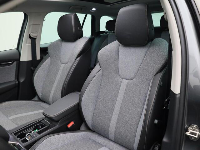 Skoda OCTAVIA Combi 1.5TSI/150PK MHEV FL Selection DSG · Panoramadak · Navigatie · Zittingen- & stuurverwarming · Apple/Android Car Play · Garantie tot februari 2029 of 60000km