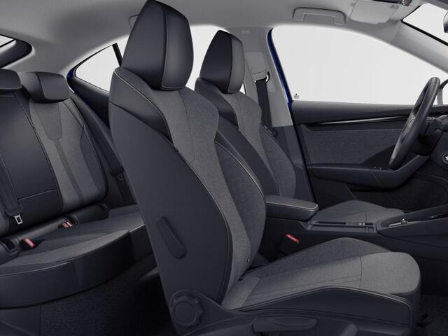 Skoda OCTAVIA Business Edition 1.5 TSI m-HEV 85 kW / 115 PK Hatc | Graphite Grey | Advance pakket | 17 inch lichtmetalen velgen | 2000,- inruilvoordeel | Fiscaal 37.241,- !