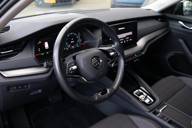 Skoda OCTAVIA Combi 1.4 TSI iV PHEV Business Edition , Trekhaak, Stoel/stuurverwarming,