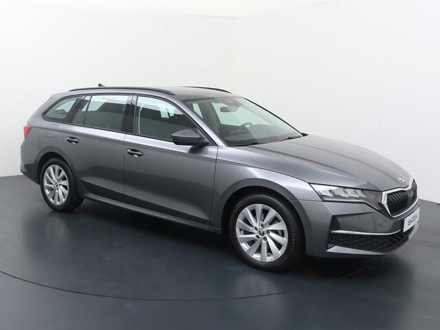 Skoda OCTAVIA Combi 1.5 TSI MHEV Business Edition | 115 PK | Automaat | Multifunctioneel stuurwiel | Adaptive Cruisecontrol | Achteruitrij camera | Trekhaak |
