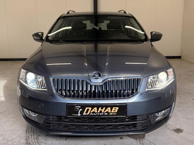 Skoda OCTAVIA Combi 1.8 TSI DSG 180PK Greentech Style Business | Navi | Cruise | Stoelverwarming | Bluetooth