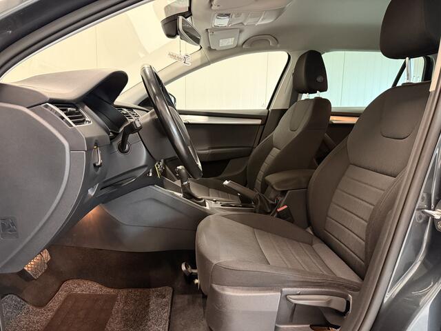 Skoda OCTAVIA Combi 1.8 TSI DSG 180PK Greentech Style Business | Navi | Cruise | Stoelverwarming | Bluetooth