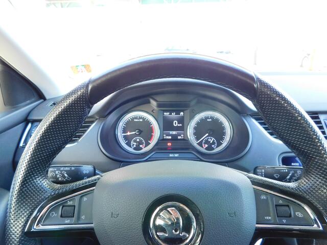 Skoda OCTAVIA 1.0TSI 116PK BUSINESS!! All-in Prijs! Trekhaak!