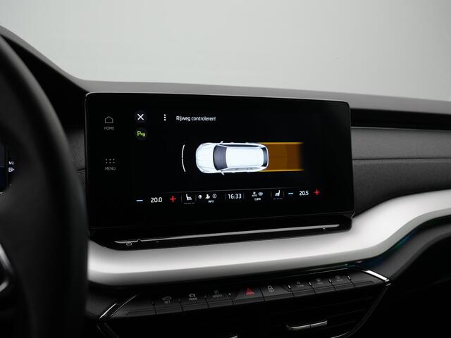 Skoda OCTAVIA Combi 1.0 e-TSI 110 pk DSG Business Edition | Trekhaak | Stoelverwarming | Navigatie | Parkeersensoren voor/achter