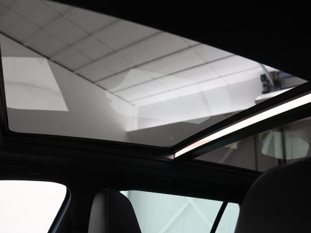 Skoda OCTAVIA 1.4 TSI RS iV PHEV Business | Panoramadak | Head-Up | Leder/Alcantara | Stoelverwarming | Memory | Camera | Carplay | Matrix LED | Achterbankverwarming | Adaptive cruise | Plug In