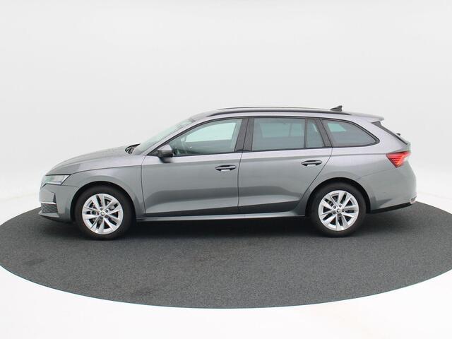 Skoda OCTAVIA Combi 1.5 TSi 150 Pk Automaat Business Edition | Adaptive Cruise | CarPlay | Navigatie | Stoelverwarming | Achteruitrijcamera | 17.743 Km!!