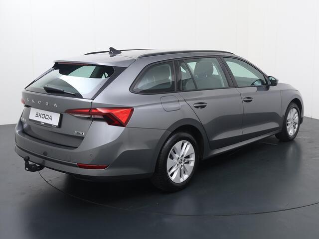 Skoda OCTAVIA Combi 1.0 e-TSI Ambition | 110 PK | Automaat | Trekhaak wegklapbaar | Apple Carplay/Android Auto |