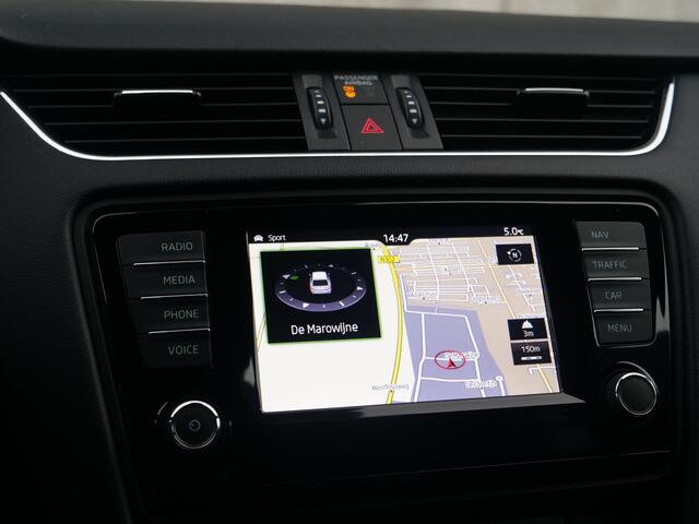 Skoda OCTAVIA Combi 2.0 TSI RS | sportzetels | xenon | trekhaak..