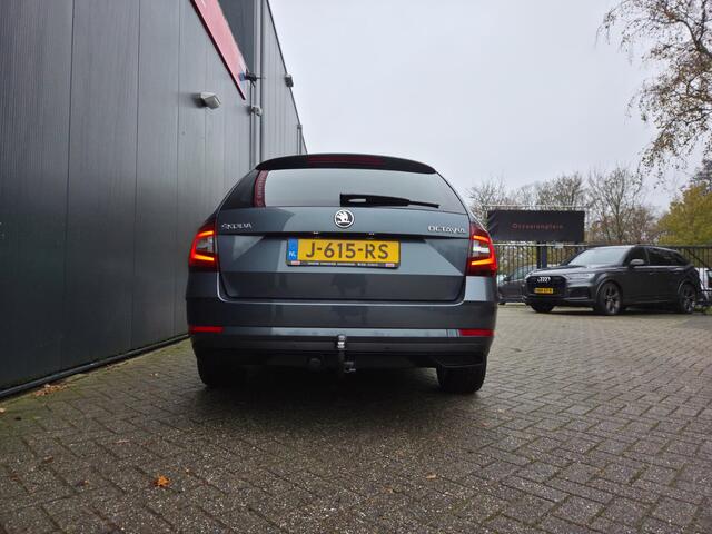 Skoda OCTAVIA Combi 1.5 TSI Greentech Sport Business | Trekhaak | Sportstoelen