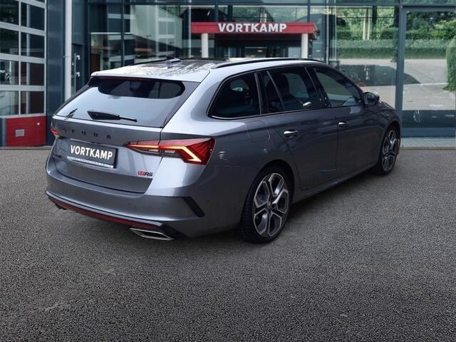 Skoda OCTAVIA 2.0 TDI DSG RS PANO-DAK/CAMERA/ACC/NAVI/CARPLAY/STOEL-STUURVERW