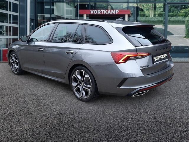 Skoda OCTAVIA 2.0 TDI DSG RS PANO-DAK/CAMERA/ACC/NAVI/CARPLAY/STOEL-STUURVERW
