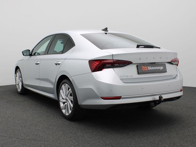 Skoda OCTAVIA 1.5 TSI Business Edition 150PK Trekhaak, 18" LM Velgen, Achteruitrijcamera, Keyless, LED, App-Connect,