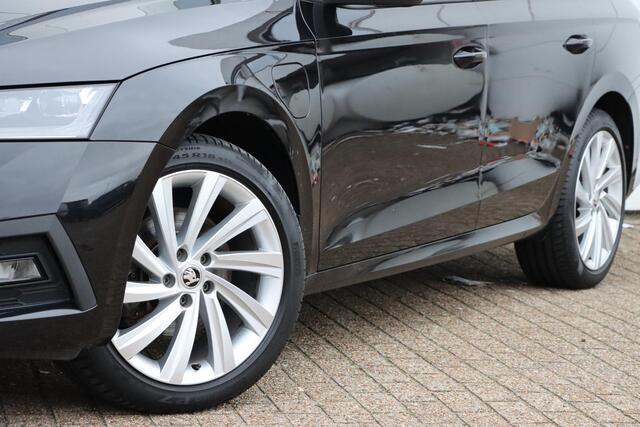 Skoda OCTAVIA Combi 1.4 TSI iV Style 204pk DSG6