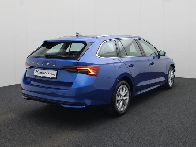 Skoda OCTAVIA Combi 1.5TSI/150PK MHEV Selection DSG · Trekhaak · Camera · Apple/Android · Keyless · Garantie tot januari 2027