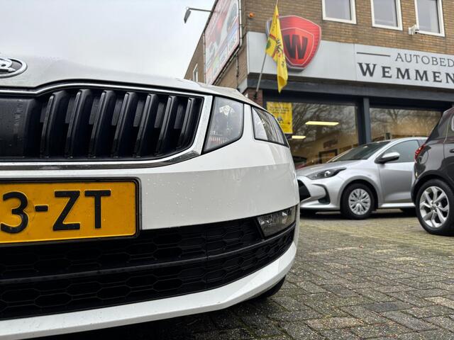 Skoda OCTAVIA Combi 1.5 TSI Greentech Business Edition