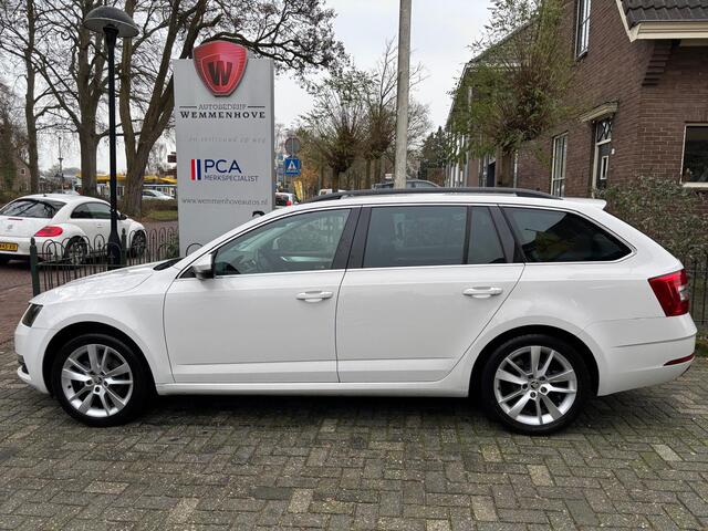 Skoda OCTAVIA Combi 1.5 TSI Greentech Business Edition
