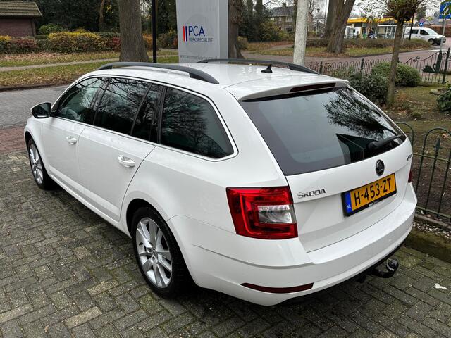 Skoda OCTAVIA Combi 1.5 TSI Greentech Business Edition
