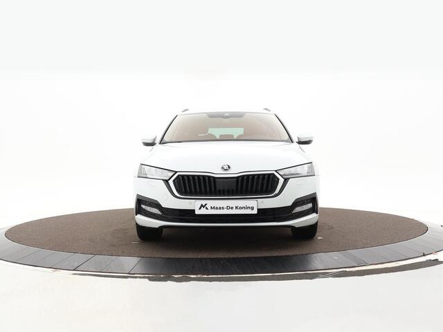 Skoda OCTAVIA Combi 1.5 e-TSI 150pk DSG Business Edition Plus · Camera · Apple/Android Car Play · Navigatie · P-Sensoren · Stoelverwarming · 17'' Inch · Garantie t/m 02-12-2026 of 100.000km