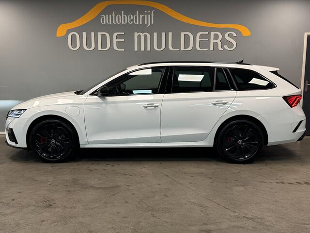 Skoda OCTAVIA Combi 1.4 RS Trekhaak/Camera/Head-Up Display