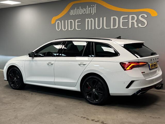 Skoda OCTAVIA Combi 1.4 RS Trekhaak/Camera/Head-Up Display