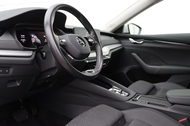 Skoda OCTAVIA Combi 1.4 TSI iV Style 204pk DSG6