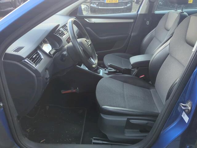 Skoda OCTAVIA Combi 1.0 TSI Greentech Business Edition / TREKHAAK/ STOELVERWARM./ NAVI/ CLIMA