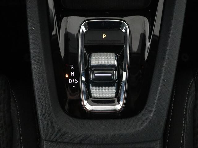 Skoda OCTAVIA 1.4 TSI iV PHEV Business Edition | Head-Up | Stoelverwarming | Carplay | Navigatie | Achterbankverwarming | Memory | Full LED | Sfeerverlichting | Keyless | Plug In