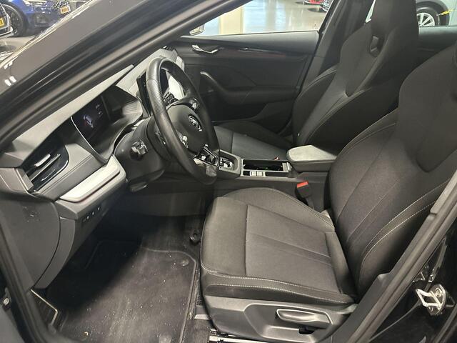 Skoda OCTAVIA Combi 1.0 e-TSI 110pk DSG Sport Business · Apple/Android Car Play · Elek. Trekhaak · Cruise Control · P-Sensoren · 16'' Inch · Garantie t/m 19-11-2027 of 100.000km