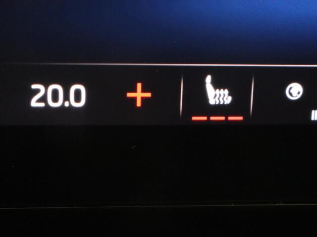 Skoda OCTAVIA 1.4 TSI RS iV PHEV Business | Stoelverwarming | Adaptive cruise | Matrix LED | Side Assist | Camera | Carplay | Navigatie | Sfeerverlichting | Virtual Cockpit | Sportstoelen | Plug In