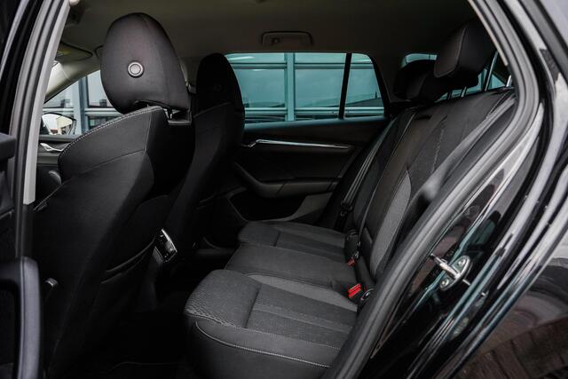 Skoda OCTAVIA Combi 1.0 TSI Buss. Ed. Plus| Trekhaak|Netjes bereden&Onderhouden