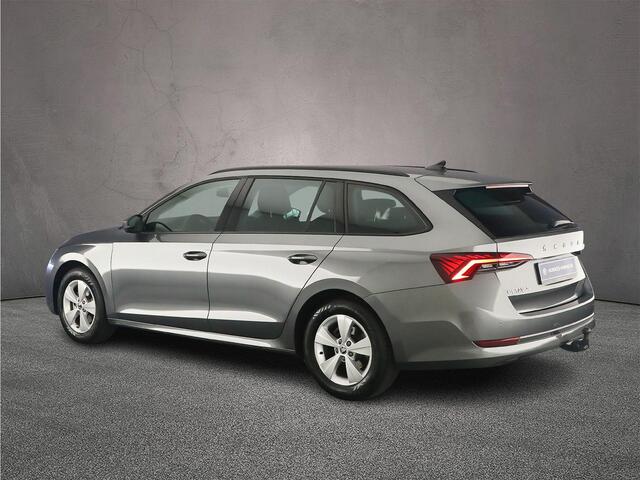 Skoda OCTAVIA Combi Business Edition 1.0 TSI 110pk Trekhaak, Elektrische achterklep, Navigatie, Parkeersensoren, Cruise control, Stoelverwarming, App connect, LED koplampen