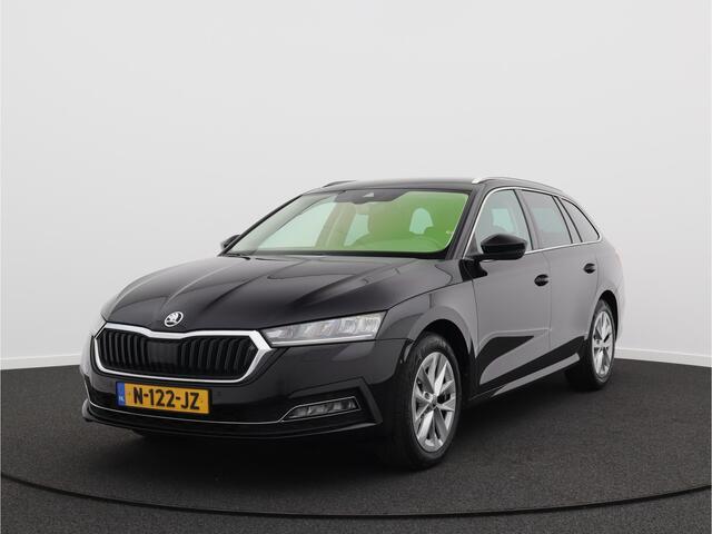 Skoda OCTAVIA Combi 1.5 e-TSI Business Edition Plus/ automaat/ zeer mooi!