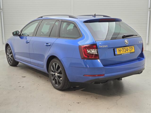 Skoda OCTAVIA Combi 1.5 TSI Greentech Sport Business | Stoelverwarming | Trekhaak | Camera |* 27 t/m 31 dec eindejaarsshow!!