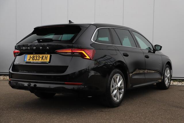 Skoda OCTAVIA Combi 1.0 TSI Business Edition 110PK Trekhaak LMV Virtual Cockpit Navigatie LED Carplay Android Elektrische Achterklep Parkeersensor