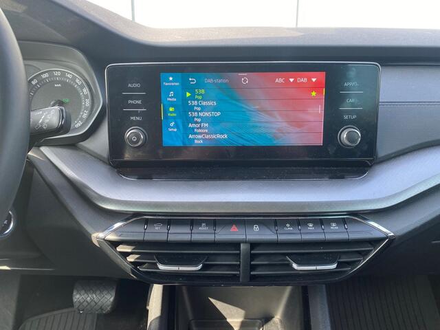 Skoda OCTAVIA Combi 1.5 e-TSI 150pk DSG Business Edition | Camera | 18"Lmv